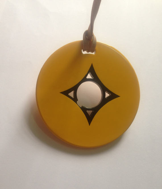 Buffalo Horn Lacquer Pendant Jewelry