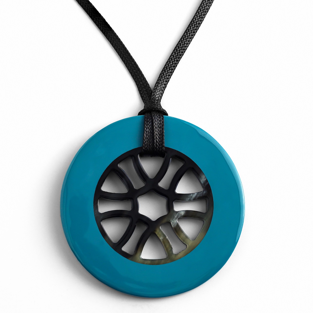 Buffalo Horn Lacquer Pendant Jewelry