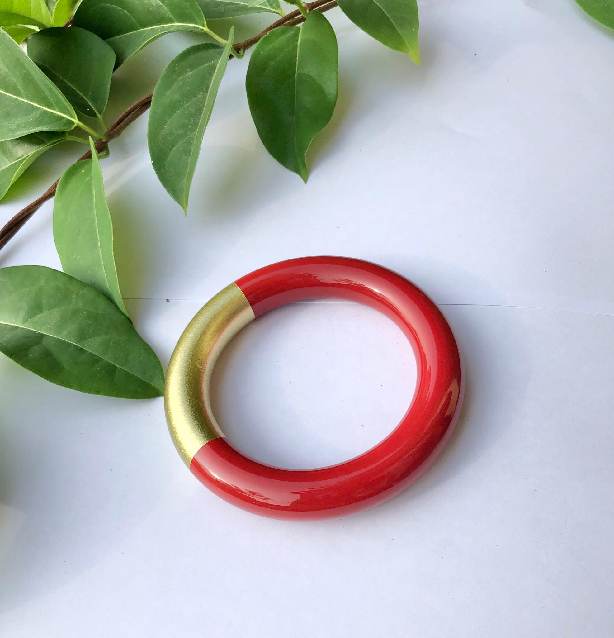 WOOD LACQUER BANGLE/BRACELET